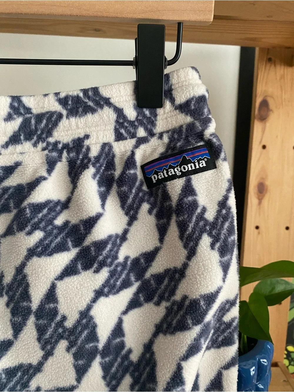 Patagonia Micro D Fleece Joggers Synched Flight Print Small